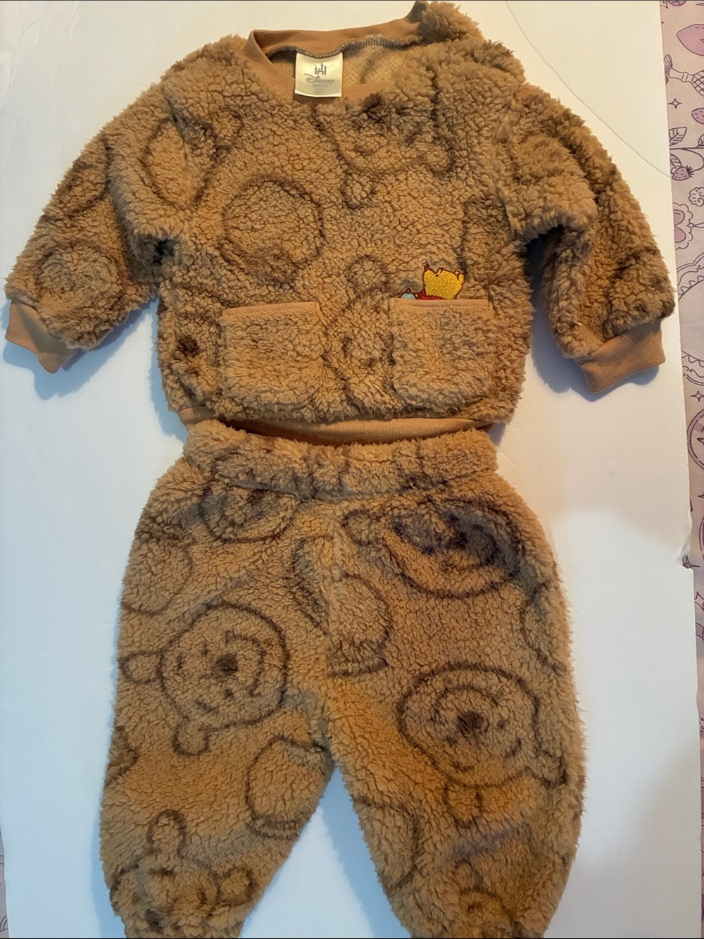 Disney Baby Winnie The Pooh Sherpa 2 piece Matching Set 3-6 months Neutral HTF